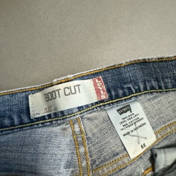 Levis Vintage Bootcut Jeans - Picture 4 of 7